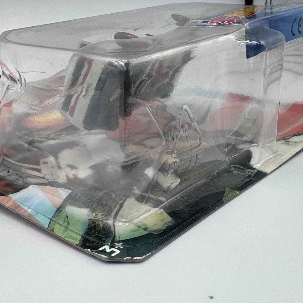 Hot Wheels Street Fighter V Ryu Character‎ Car 1/5 White Diecast GJJ30 2019 New